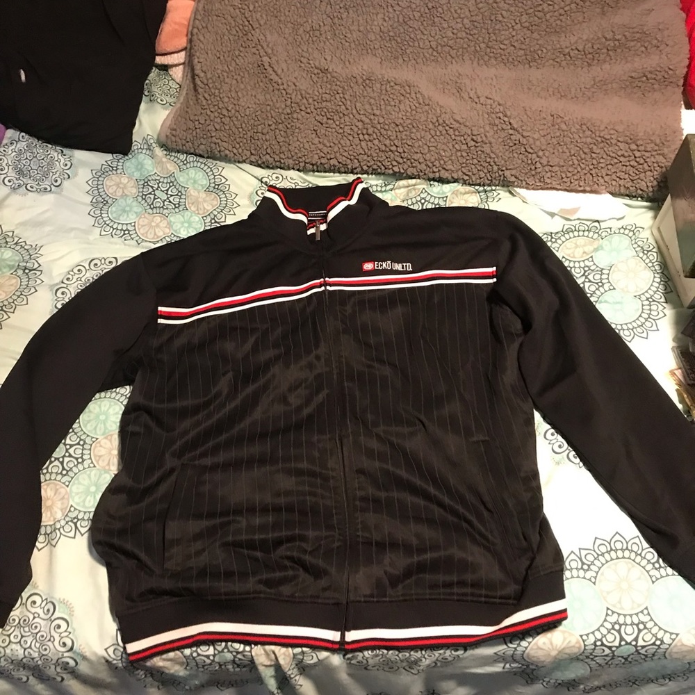 2X ecko unlimited jacket not fade, no stains.